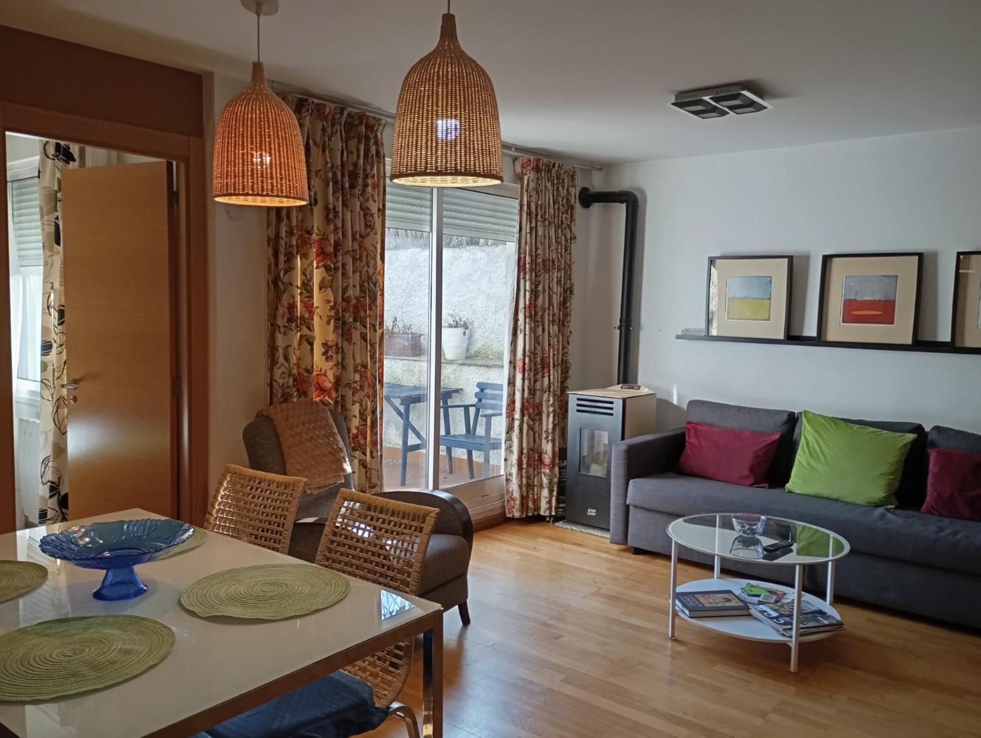 Apartamentos El Camino Villafranca Del Bierzo Luaran gambar