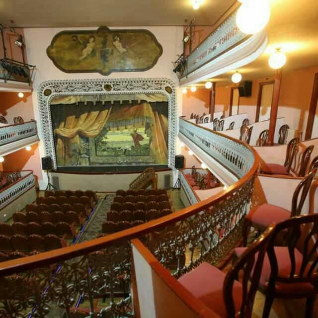 Apartamentos El Camino Villafranca Del Bierzo Luaran gambar